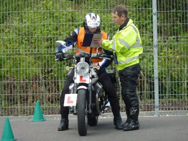 book motorcycle training in Cheltenham